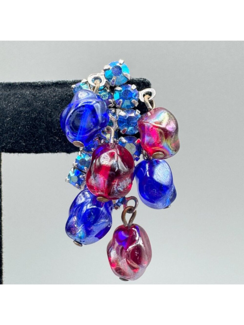 Vintage Glass Cha Cha Bead Earrings Clip On AB Glass Rhinestone Prong Set 1.5" - Picture 4 of 9